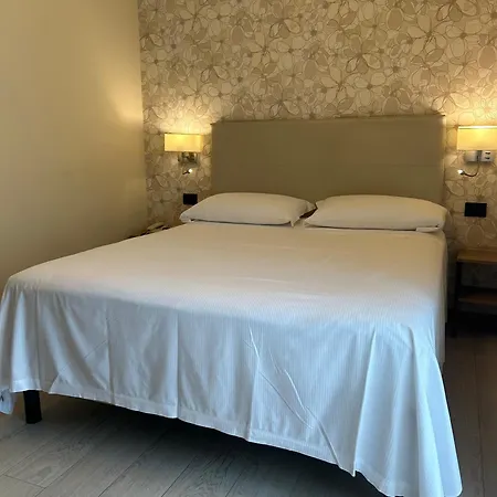 Hotel Parigi 2 & Spa Dalmine Extérieur photo