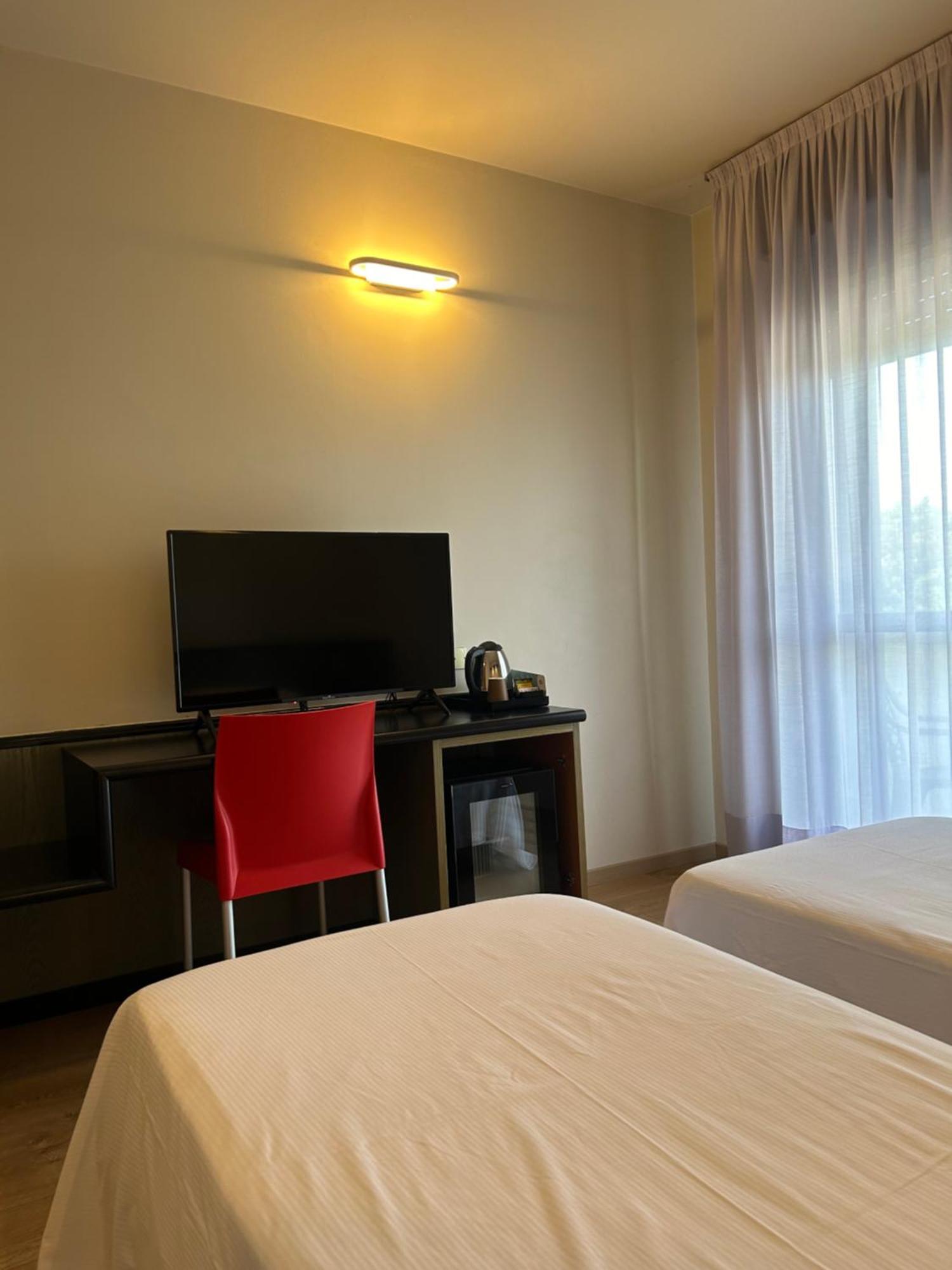 Parigi 2 & Hotel